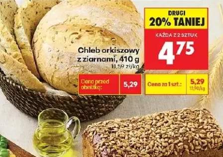 Chleb orkiszowy z ziarnami