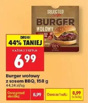 Burger wołowy z sosem BBQ