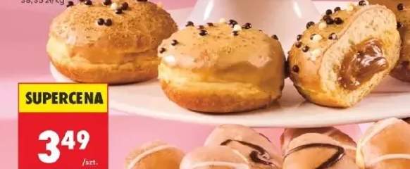 Pączek z nadzieniem o smaku słonego karmelu