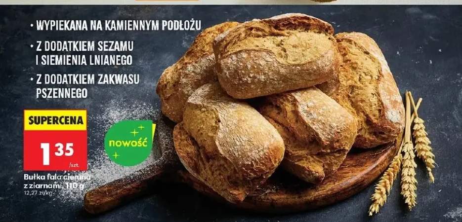 Bułka fala ciemna z ziarnami