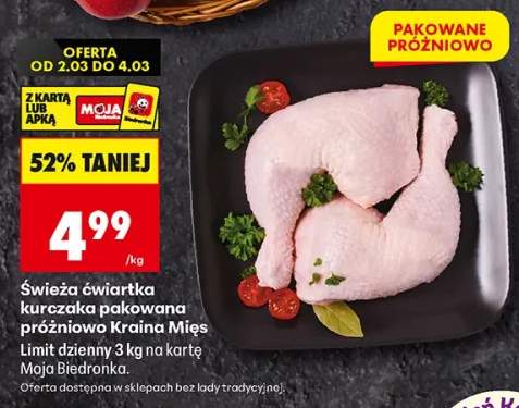 Świeża ćwiartka kurczaka pakowana próżniowo