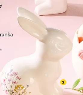 Ceramiczna figurka zajączka lub kurki