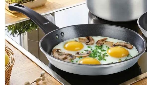 Patelnia głęboka ø 24 cm