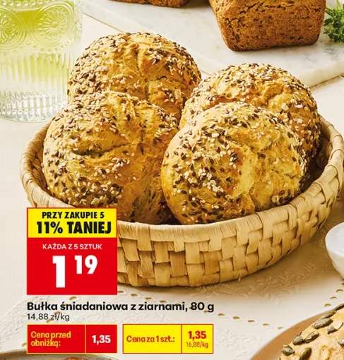 Bułka śniadaniowa z ziarnami