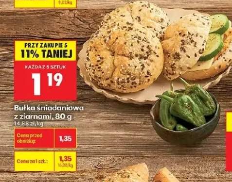 Bułka śniadaniowa z ziarnami