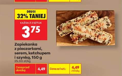 Zapiekanka z pieczarkami, serem, ketchupem i szynką