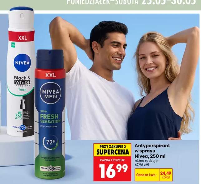 Antyperspirant w sprayu Nivea Black & White Invisible Fresh