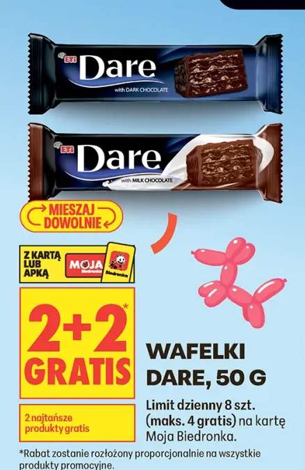 Wafelki Dare with milk chocolate