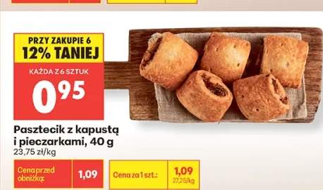 Pasztecik z kapustą i pieczarkami