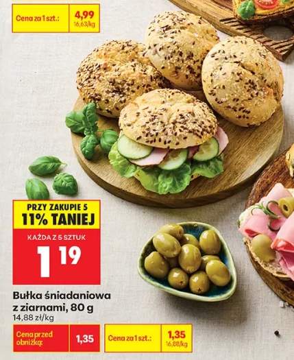 Bułka śniadaniowa z ziarnami