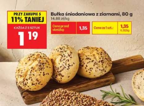 Bułka śniadaniowa z ziarnami