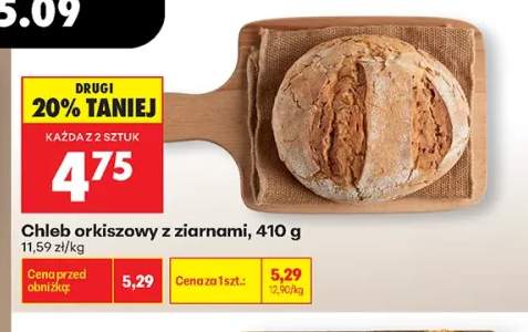 Chleb orkiszowy z ziarnami