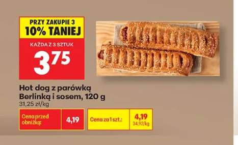 Hot dog z parówką Berlinką i sosem
