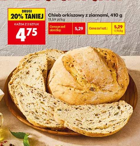 Chleb orkiszowy z ziarnami