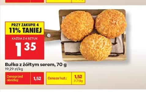 Bułka z żółtym serem